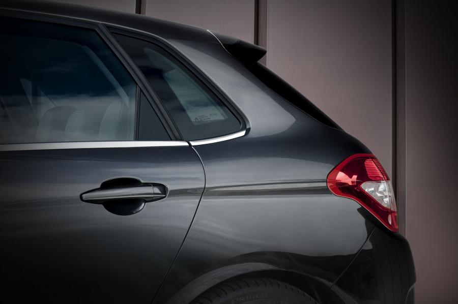  Citroen C4 2010 года  (фото 81 из 147)